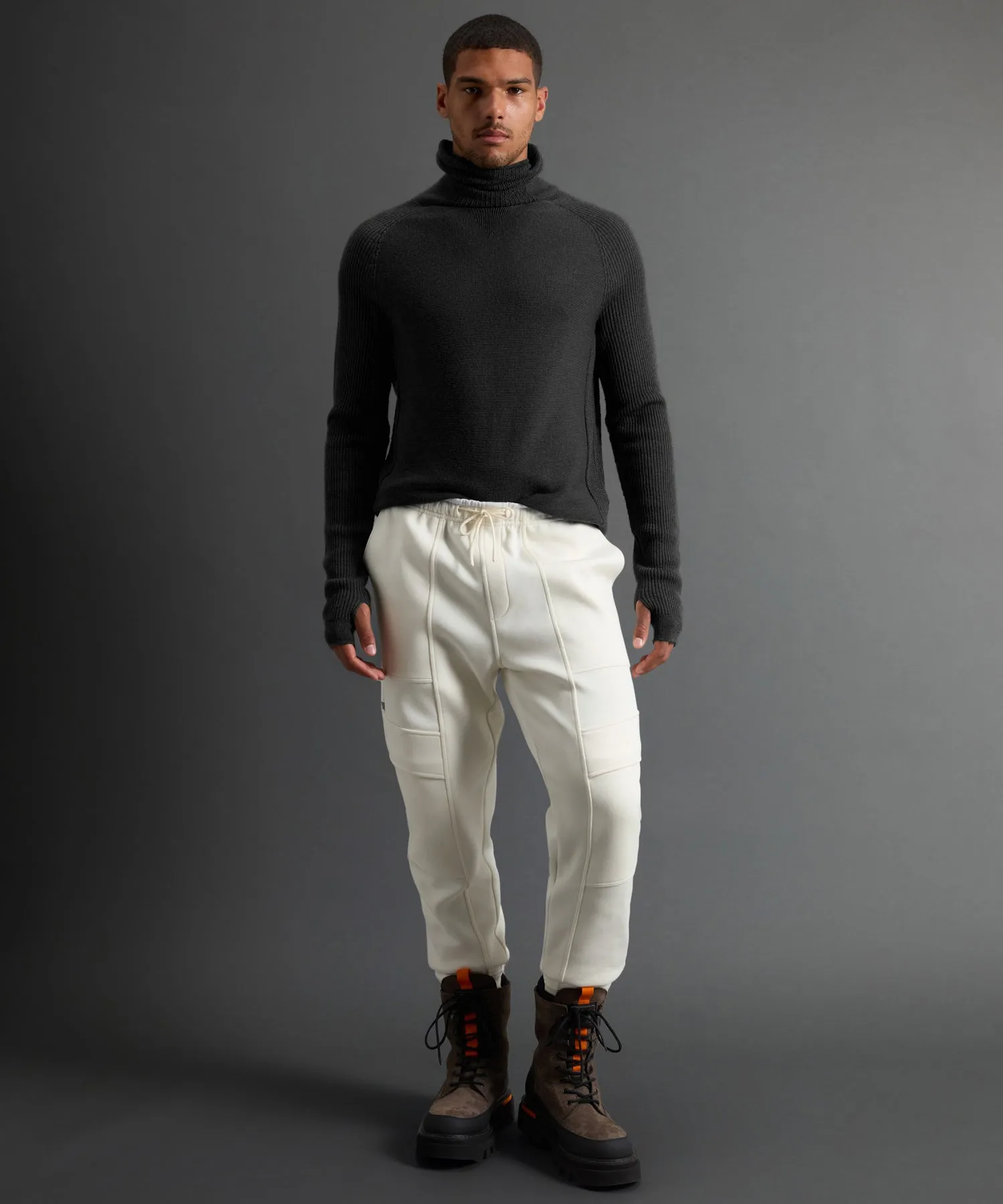 Todd Snyder X Woolrich Technical Merino Turtleneck in Black